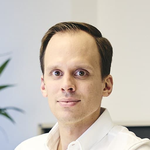 Porträt von Tim Gralla, Steuerberater bei thiel und thiel